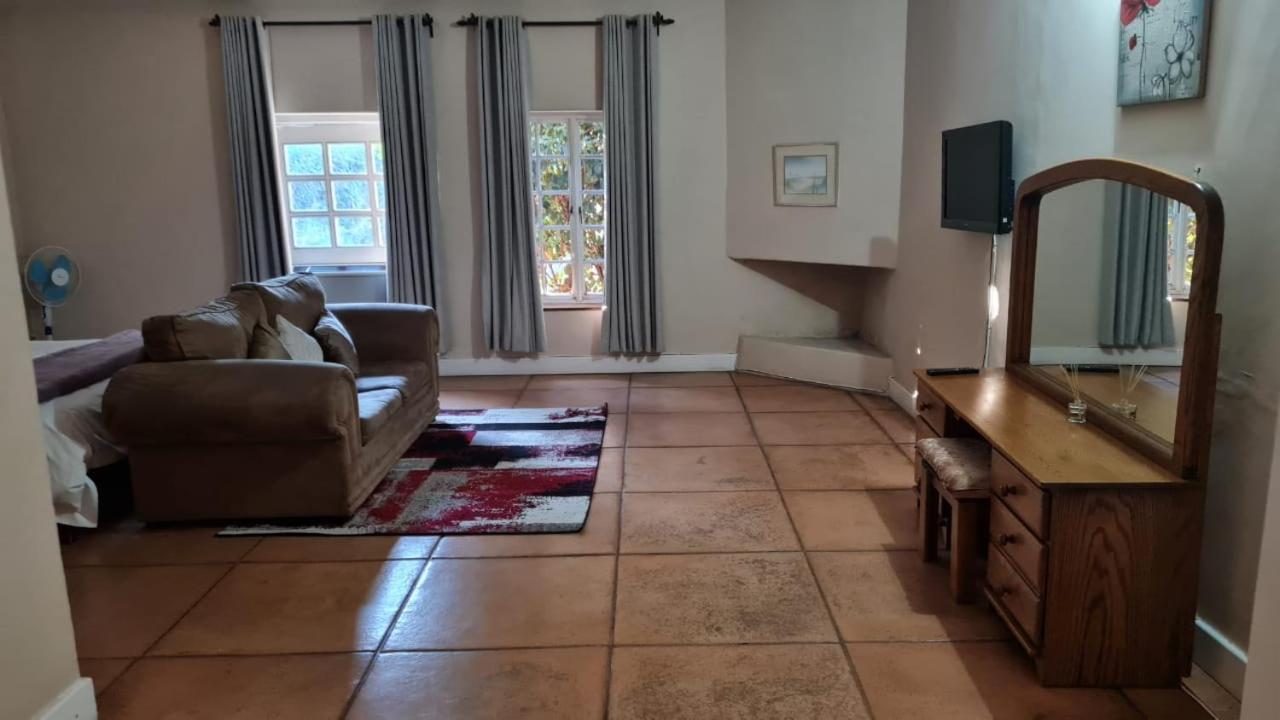 The Hertford Country Hotel Johannesburg Exteriör bild