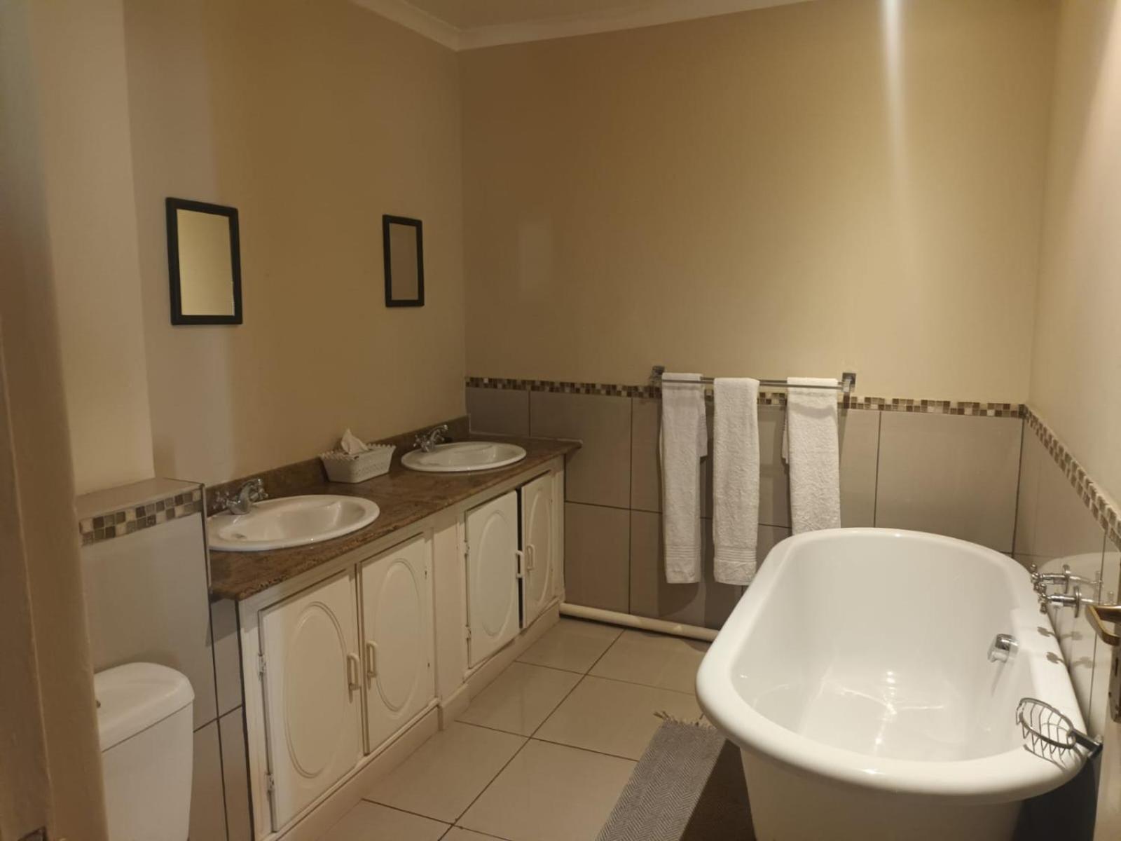The Hertford Country Hotel Johannesburg Exteriör bild